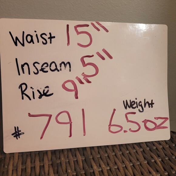 SANDRO Paris Pastel Yellow 100% Cotton Shorts 6 Modest 5" Inseam Coastalcore - Picture 6 of 6